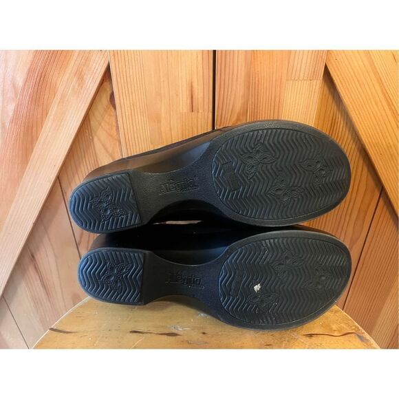 Algeria iridescent clogs size 38 8-8.5 - Picture 8 of 8